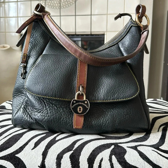 Dooney & Bourke Samba Black Pebbled Leather Logo Lock Hobo Shoulder Bag - Picture 1 of 14